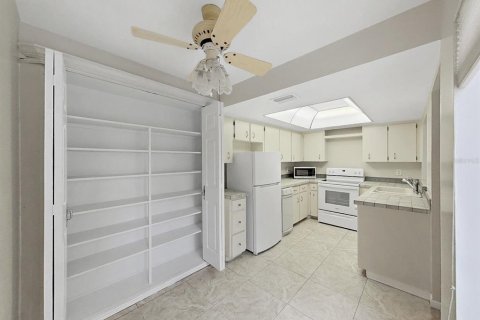 Купить кондоминиум в Ларго, Флорида 3 комнаты, 134.71м2, № 2092307 - фото 8