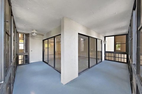 Купить кондоминиум в Ларго, Флорида 3 комнаты, 134.71м2, № 2092307 - фото 22