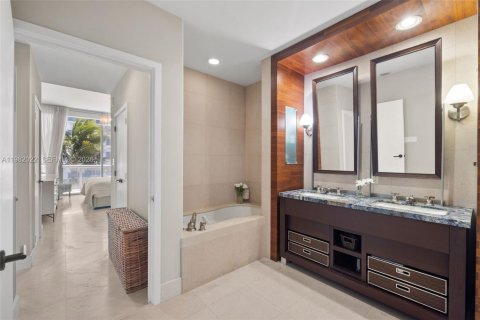 Copropriété à louer à Miami Beach, Floride: 1 chambre, 85.47 m2 № 2080165 - photo 22