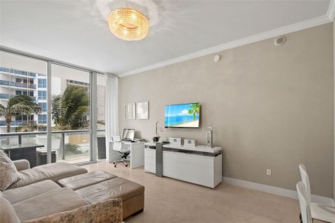 Copropriété à louer à Miami Beach, Floride: 1 chambre, 85.47 m2 № 2080165 - photo 13