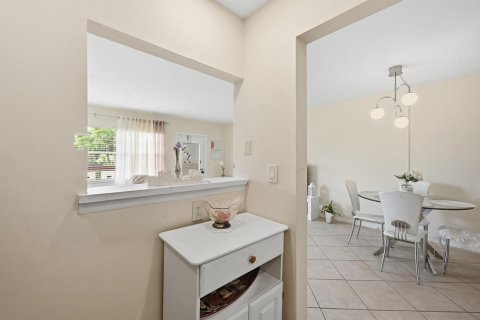 Condominio en venta en Boca Raton, Florida, 1 dormitorio, 66.89 m2 № 2086517 - foto 7