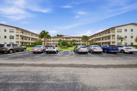 Condominio en venta en Boca Raton, Florida, 1 dormitorio, 66.89 m2 № 2086517 - foto 19