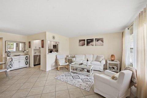Condominio en venta en Boca Raton, Florida, 1 dormitorio, 66.89 m2 № 2086517 - foto 3