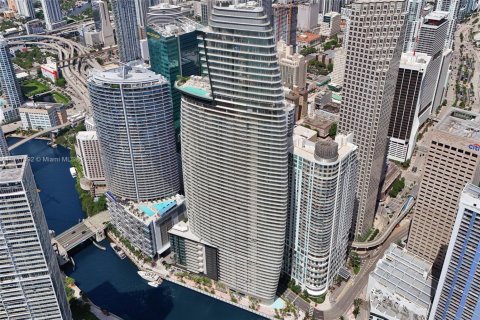 Купить кондоминиум в Майами, Флорида 4 спальни, 328.5м2, № 1977513 - фото 8