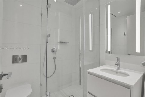 Купить кондоминиум в Майами, Флорида 4 спальни, 328.5м2, № 1977513 - фото 28