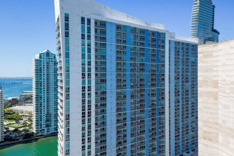 Copropriété à vendre à Miami, Floride: 2 chambres, 108.6 m2 № 2037296 - photo 17