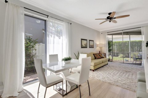 Casa en venta en West Palm Beach, Florida, 3 dormitorios, 196.77 m2 № 2176721 - foto 11