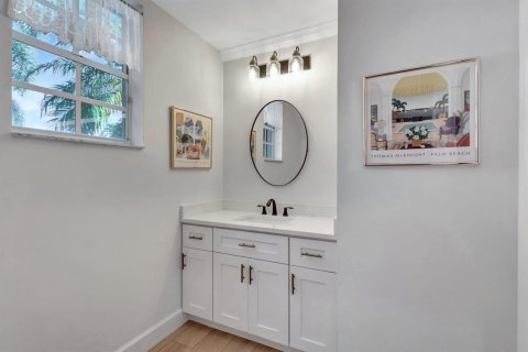 Casa en venta en West Palm Beach, Florida, 3 dormitorios, 196.77 m2 № 2176721 - foto 14