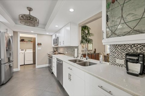 Villa ou maison à vendre à Sarasota, Floride: 3 chambres, 128.48 m2 № 1629505 - photo 12