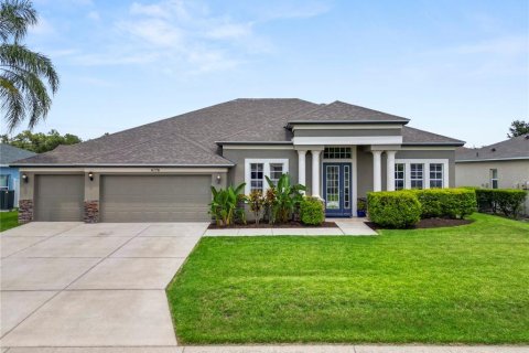 House in Lakeland, Florida 4 bedrooms, 239.32 sq.m. № 2361586