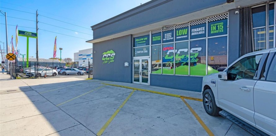 Immobilier commercial à Miami, Floride № 1868680