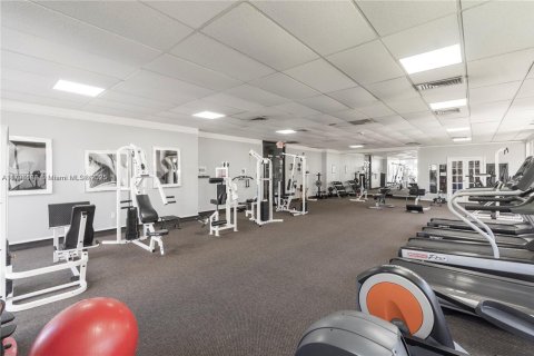 Copropriété à louer à Sunny Isles Beach, Floride: 2 chambres, 113.34 m2 № 1860968 - photo 22