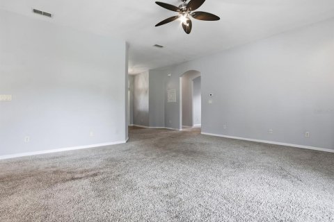Villa ou maison à vendre à Leesburg, Floride: 2 chambres, 169.36 m2 № 2275493 - photo 12