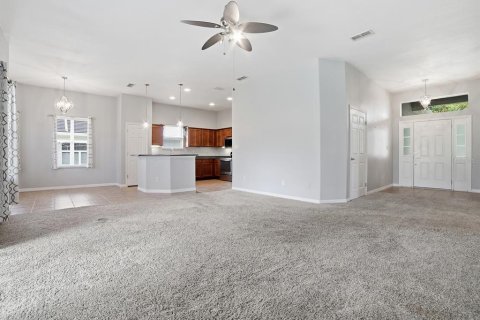 Villa ou maison à vendre à Leesburg, Floride: 2 chambres, 169.36 m2 № 2275493 - photo 11