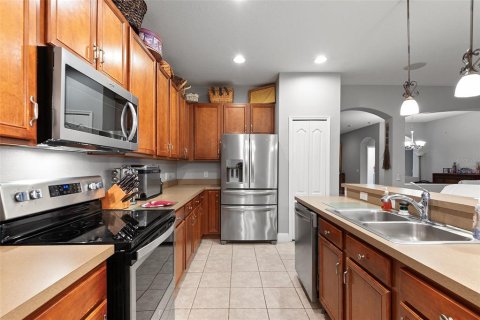 Villa ou maison à vendre à Lutz, Floride: 4 chambres, 197.88 m2 № 1836947 - photo 4