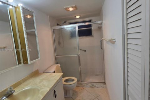 Copropriété à vendre à Coconut Creek, Floride: 2 chambres, 119.94 m2 № 2153278 - photo 17