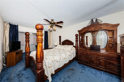 Condo in Saint Petersburg, Florida, 1 bedroom № 2150034 - photo 20