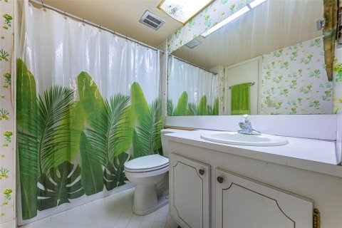 Condo in Saint Petersburg, Florida, 1 bedroom № 2150034 - photo 21