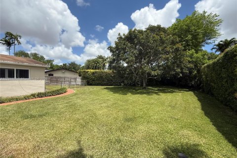 Villa ou maison à vendre à Miami, Floride: 3 chambres, 158.03 m2 № 1697504 - photo 23