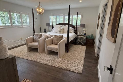 Villa ou maison à vendre à Miami, Floride: 3 chambres, 158.03 m2 № 1697504 - photo 10