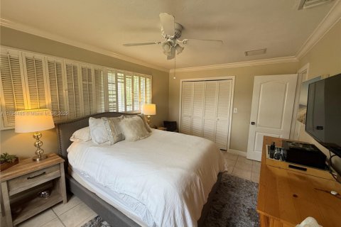 Villa ou maison à vendre à Miami, Floride: 3 chambres, 158.03 m2 № 1697504 - photo 14