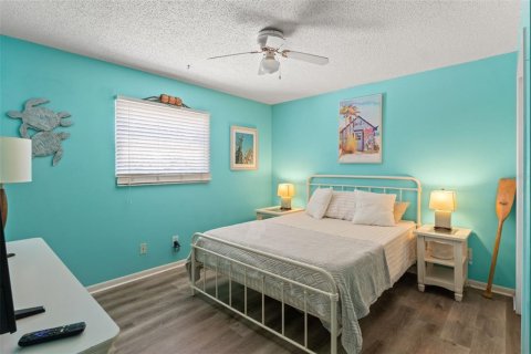 House in New Port Richey, Florida 3 bedrooms, 126.35 sq.m. № 1883700 - photo 19