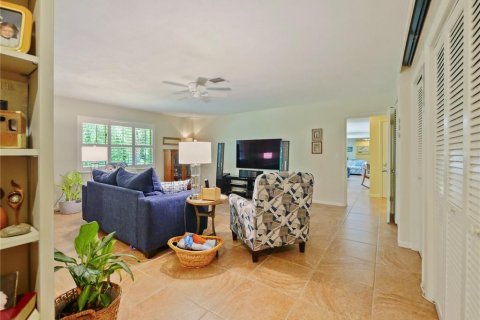 House in Oviedo, Florida 4 bedrooms, 285.02 sq.m. № 2239247 - photo 22