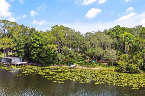 House in Oviedo, Florida 4 bedrooms, 285.02 sq.m. № 2239247 - photo 5