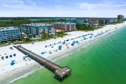 Condominio en venta en Indian Shores, Florida, 2 dormitorios, 128.21 m2 № 1866003 - foto 4