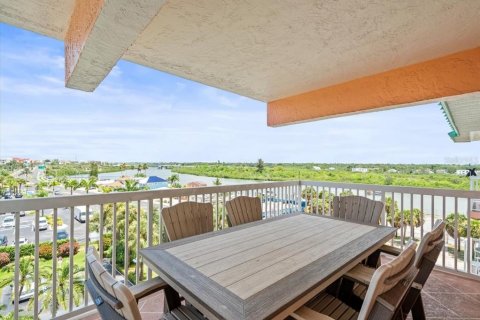 Condominio en venta en Indian Shores, Florida, 2 dormitorios, 128.21 m2 № 1866003 - foto 27