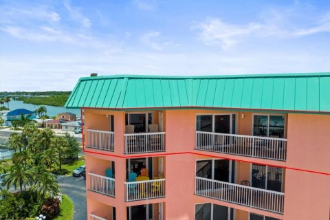 Condominio en venta en Indian Shores, Florida, 2 dormitorios, 128.21 m2 № 1866003 - foto 2