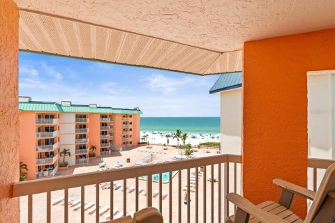 Condominio en venta en Indian Shores, Florida, 2 dormitorios, 128.21 m2 № 1866003 - foto 13