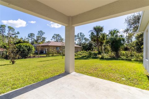 House in North Port, Florida 3 bedrooms, 139.26 sq.m. № 1721748 - photo 29