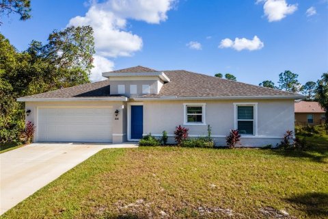 House in North Port, Florida 3 bedrooms, 139.26 sq.m. № 1721748 - photo 3