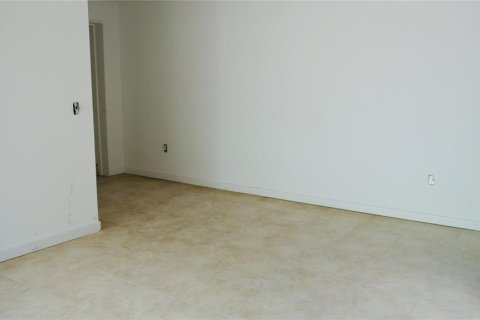 Commercial property in Holmes Beach, Florida 4 bedrooms, 140.93 sq.m. № 1426711 - photo 23
