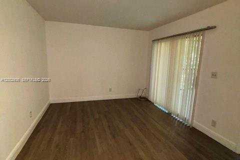 Снять в аренду кондоминиум в Мирамар, Флорида 2 спальни, 76.18м2, № 2066443 - фото 11