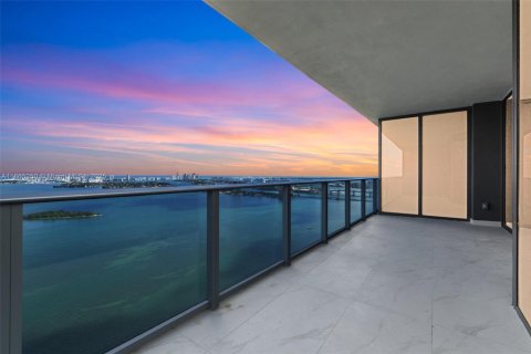 Copropriété à louer à Miami, Floride: 3 chambres, 162.58 m2 № 1897087 - photo 20