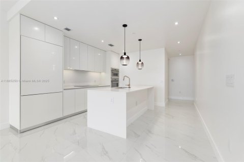 Copropriété à louer à Miami, Floride: 3 chambres, 162.58 m2 № 1897087 - photo 18