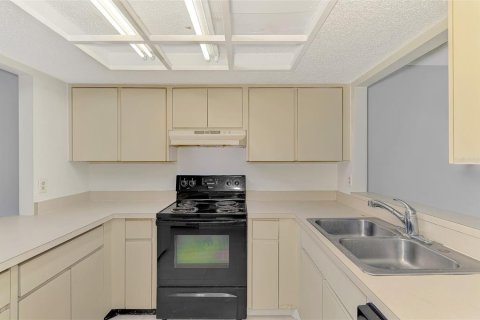 Touwnhouse à vendre à Sarasota, Floride: 3 chambres, 143.53 m2 № 1780488 - photo 17