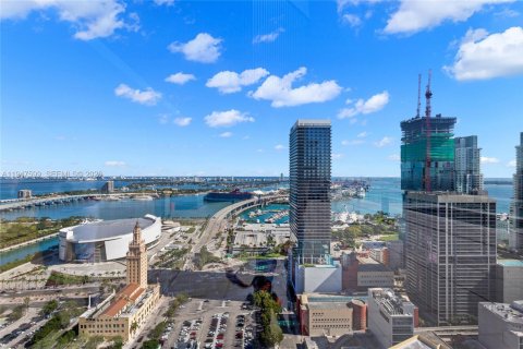 Condo in Miami, Florida  № 2005043 - photo 22