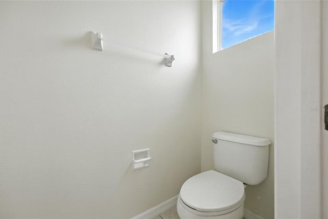 Casa en venta en Kissimmee, Florida, 4 dormitorios, 191.47 m2 № 1903830 - foto 30