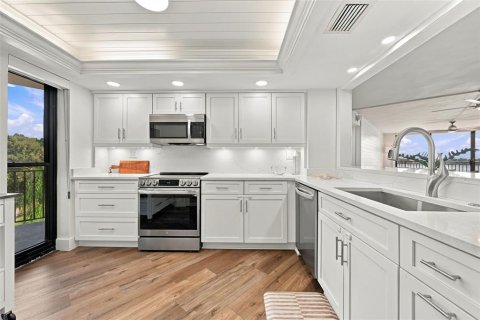 Copropriété à vendre à Saint Petersburg, Floride: 3 chambres, 170.01 m2 № 2425697 - photo 17