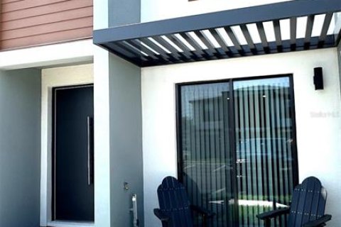 Townhouse in Kissimmee, Florida 3 bedrooms, 126.81 sq.m. № 2166671
