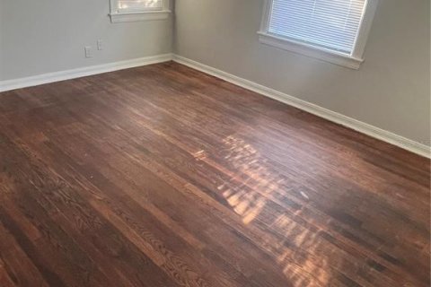 Снять в аренду виллу или дом в Сент-Питерсберг, Флорида 6 комнат, 100.24м2, № 1658117 - фото 5