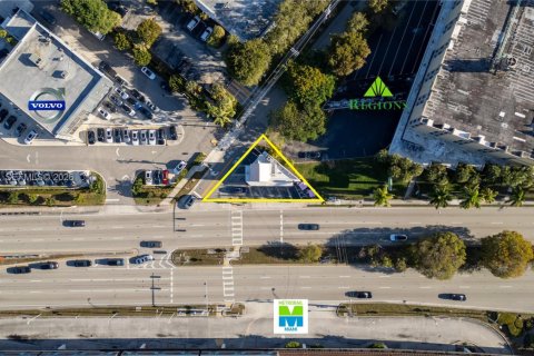 Immobilier commercial à vendre à Miami, Floride № 2001446 - photo 7