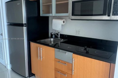 Condo in Miami, Florida  № 2040987 - photo 5