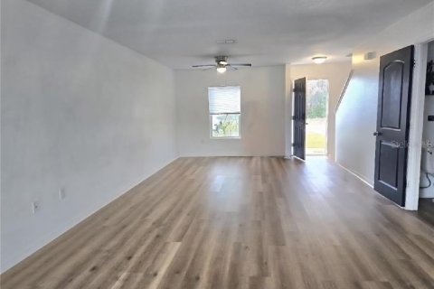 House in Kissimmee, Florida 4 bedrooms, 188.03 sq.m. № 2096964 - photo 2