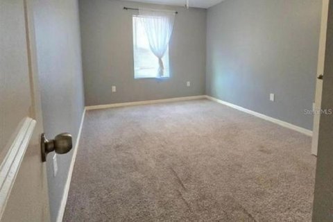 House in Kissimmee, Florida 4 bedrooms, 188.03 sq.m. № 2096964 - photo 8