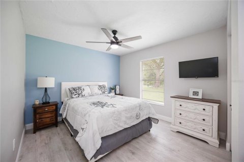 House in Bradenton, Florida 3 bedrooms, 177.07 sq.m. № 1893989 - photo 19