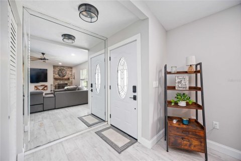 House in Bradenton, Florida 3 bedrooms, 177.07 sq.m. № 1893989 - photo 6